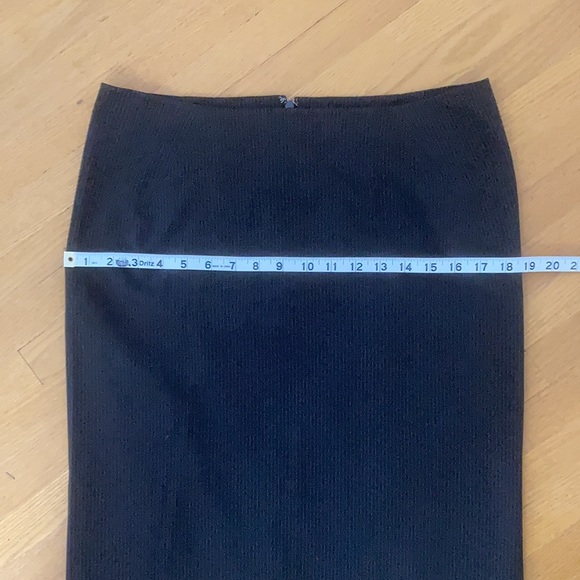 ⭐️ 3/$20 ⭐️ Cassis pinstripe pencil skirt, size 8 - Picture 8 of 9